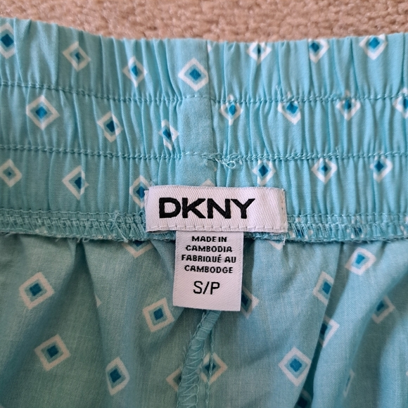 DKNY Pajama Set 2 Piece Blue White Womens Size Small Geometric PJ Set Loungewear - Picture 11 of 16